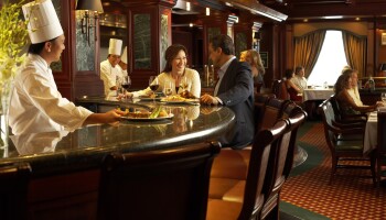 1548636898.6415_r410_Princess Cruises Royal Class Interior crown grill.jpg